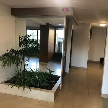 Fifa-lodge & Breakfast * Lyon